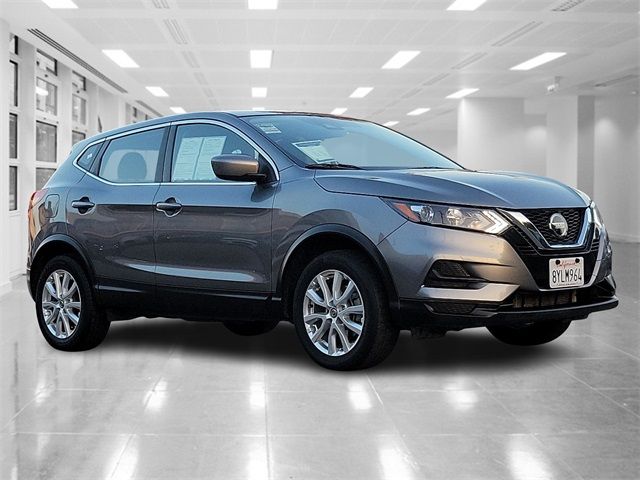 2022 Nissan Rogue Sport S