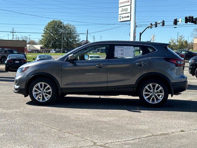 2022 Nissan Rogue Sport S