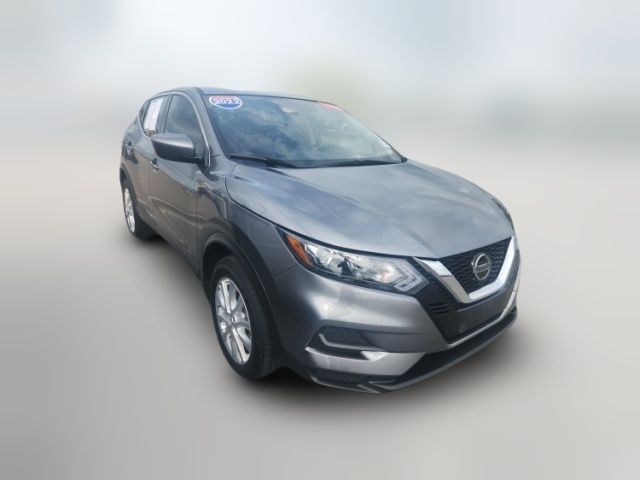 2022 Nissan Rogue Sport S