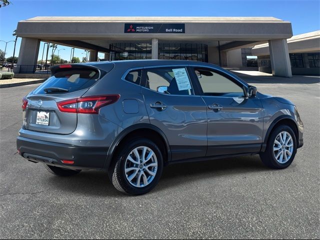 2022 Nissan Rogue Sport S