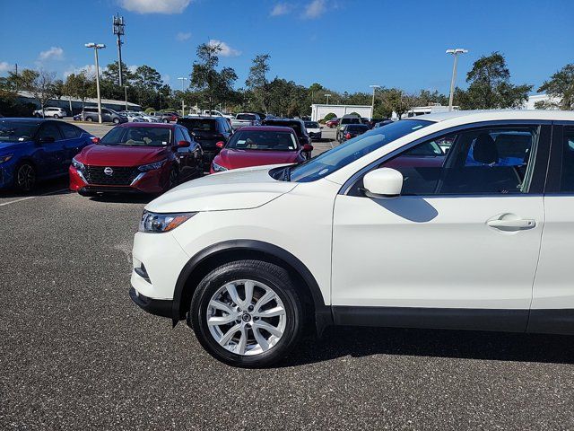 2022 Nissan Rogue Sport S