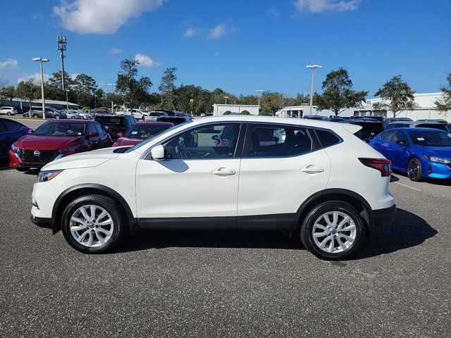 2022 Nissan Rogue Sport S