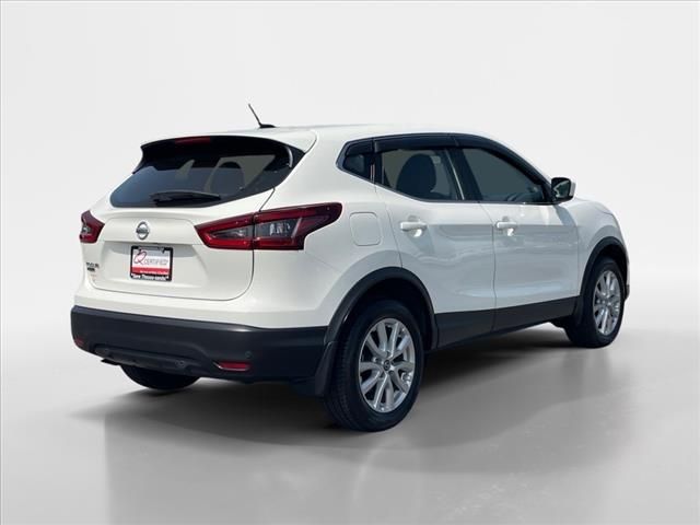 2022 Nissan Rogue Sport S