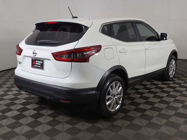 2022 Nissan Rogue Sport S