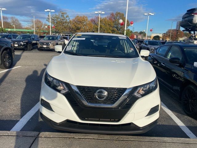 2022 Nissan Rogue Sport S