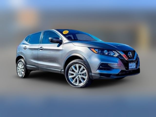 2022 Nissan Rogue Sport S