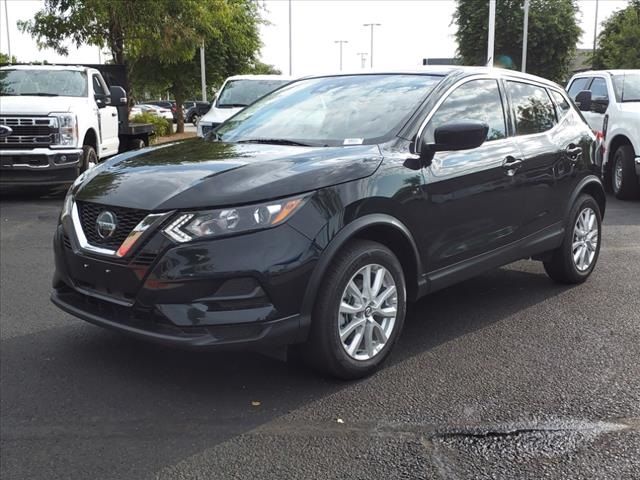 2022 Nissan Rogue Sport S