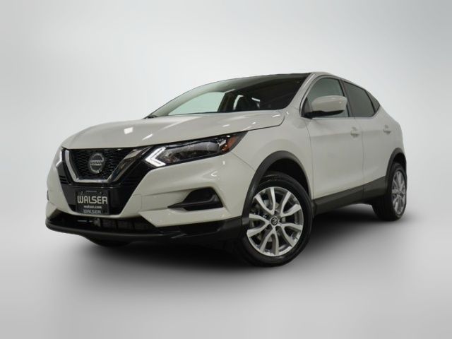 2022 Nissan Rogue Sport S