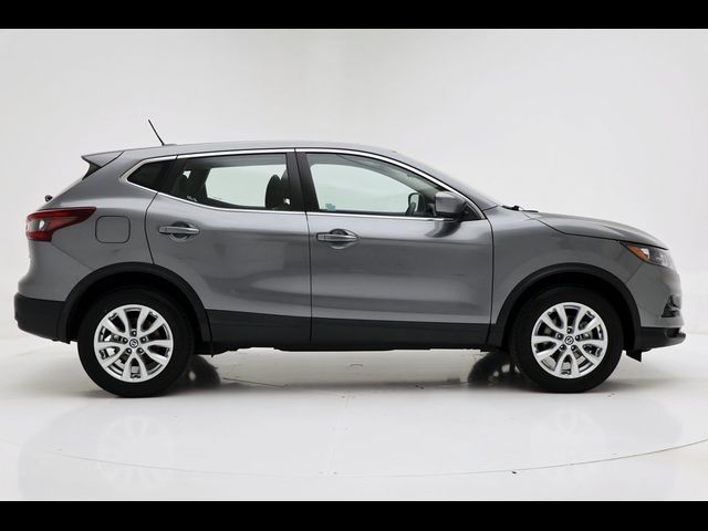 2022 Nissan Rogue Sport S