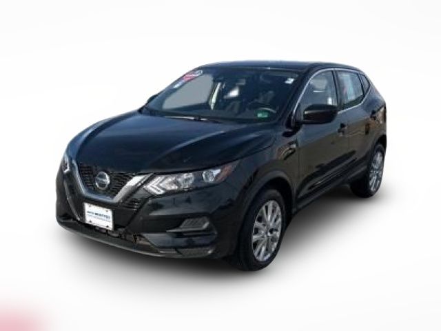 2022 Nissan Rogue Sport S