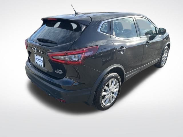 2022 Nissan Rogue Sport S