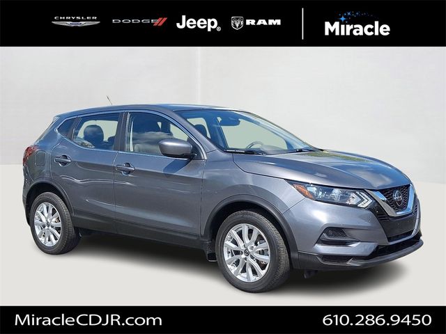 2022 Nissan Rogue Sport S