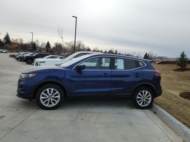 2022 Nissan Rogue Sport S