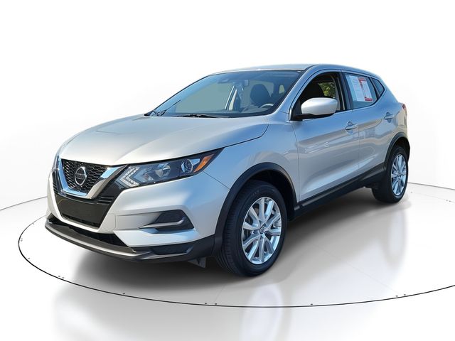 2022 Nissan Rogue Sport S