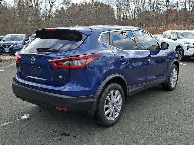 2022 Nissan Rogue Sport S