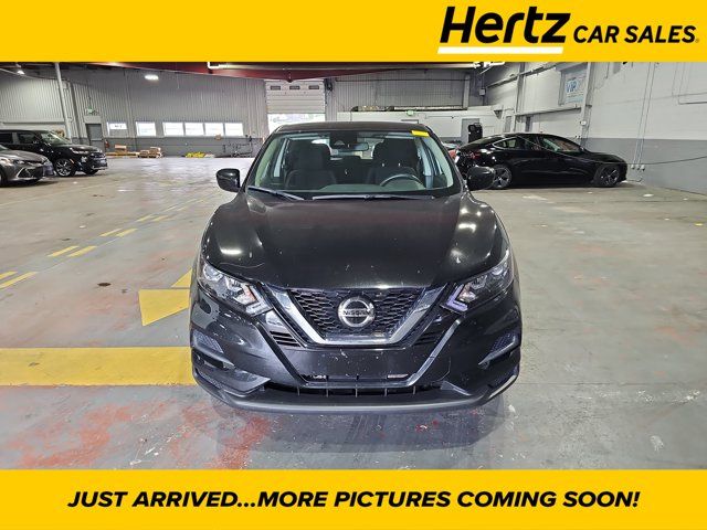 2022 Nissan Rogue Sport S