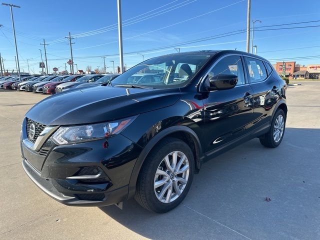 2022 Nissan Rogue Sport S