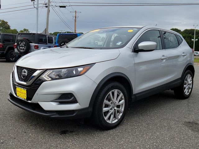 2022 Nissan Rogue Sport S