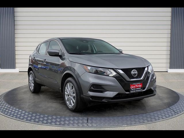 2022 Nissan Rogue Sport S