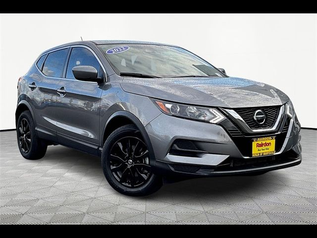 2022 Nissan Rogue Sport S