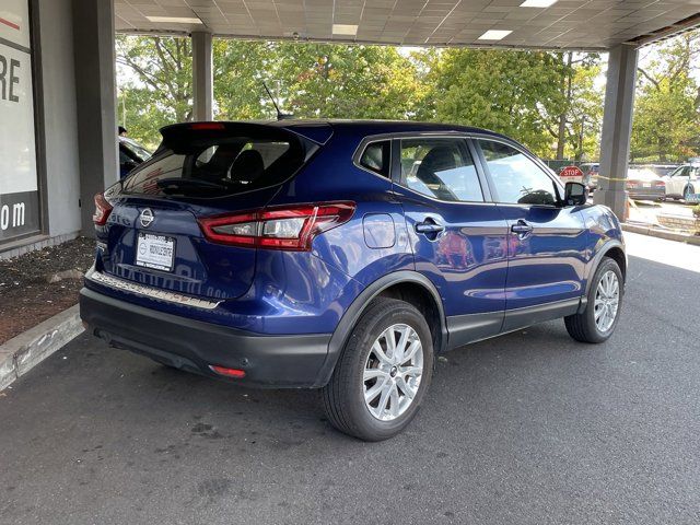 2022 Nissan Rogue Sport S