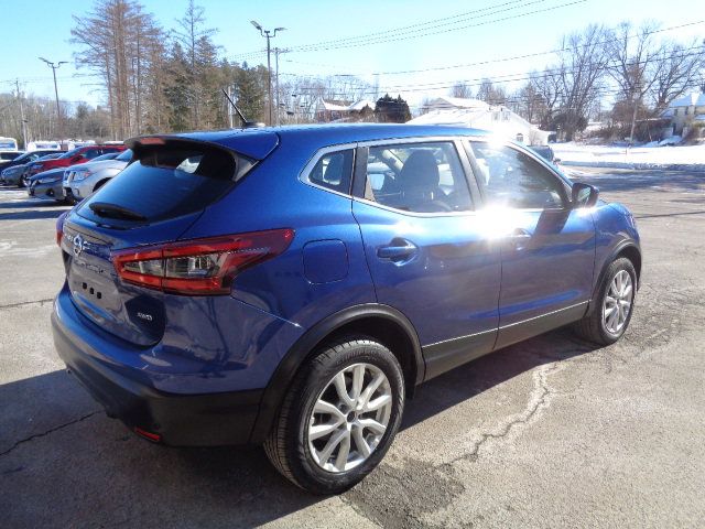 2022 Nissan Rogue Sport S