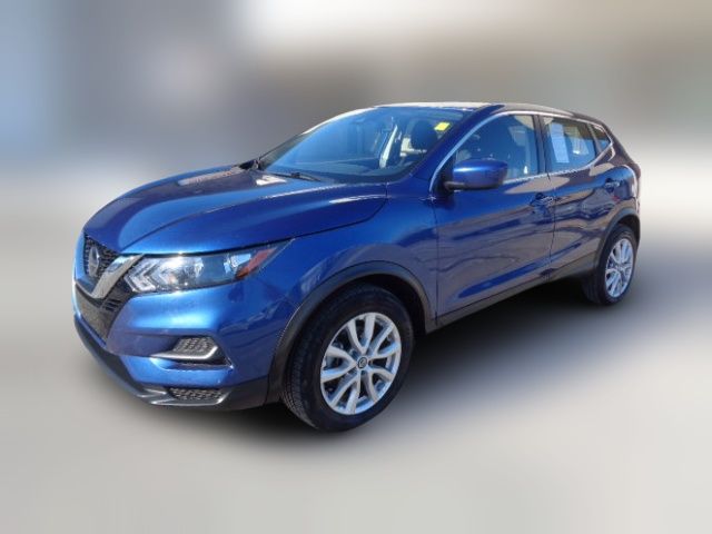 2022 Nissan Rogue Sport S