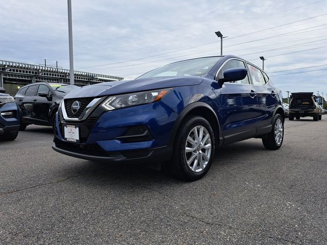 2022 Nissan Rogue Sport S