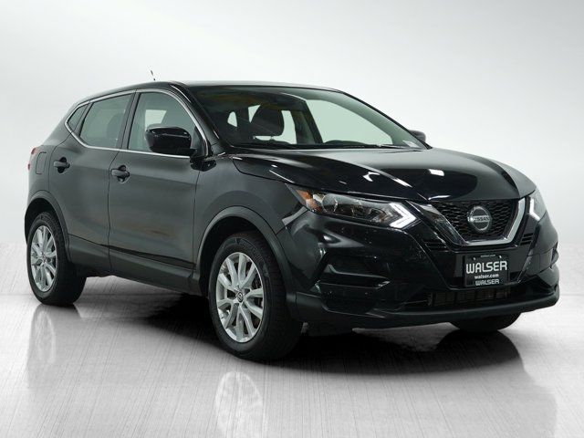 2022 Nissan Rogue Sport S