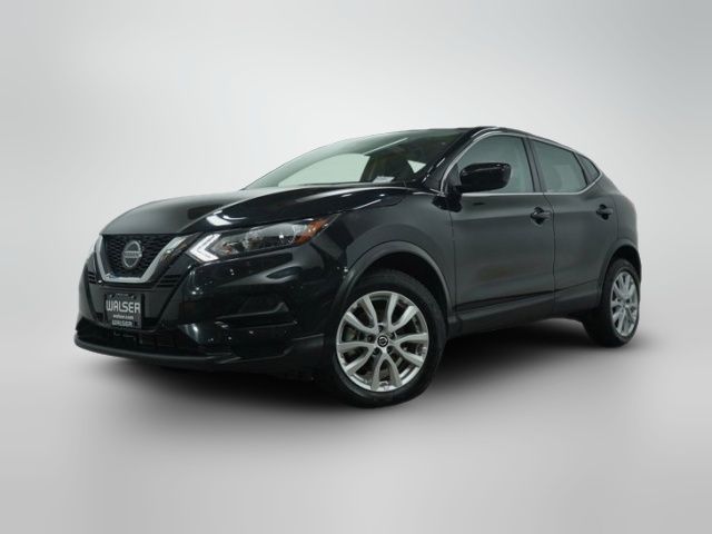 2022 Nissan Rogue Sport S