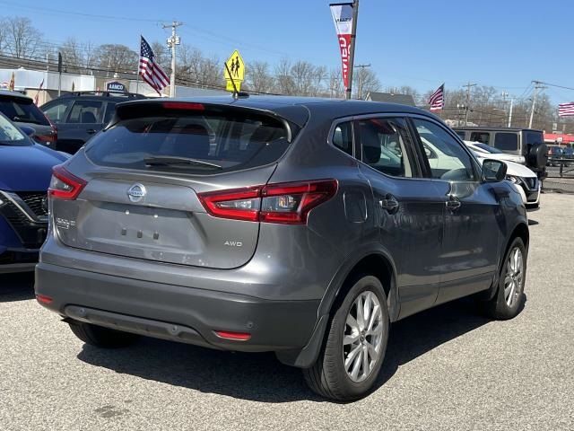 2022 Nissan Rogue Sport S