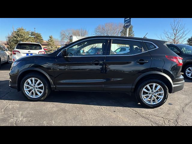 2022 Nissan Rogue Sport S