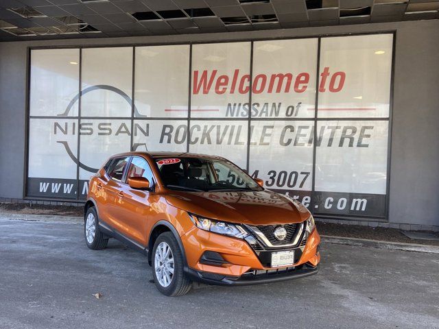 2022 Nissan Rogue Sport S