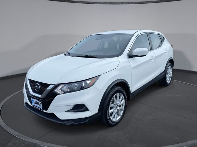 2022 Nissan Rogue Sport S