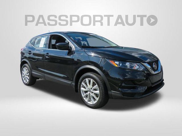 2022 Nissan Rogue Sport S