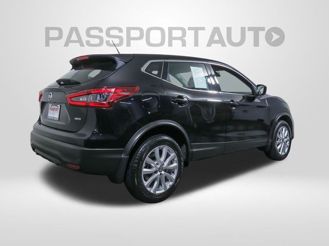 2022 Nissan Rogue Sport S