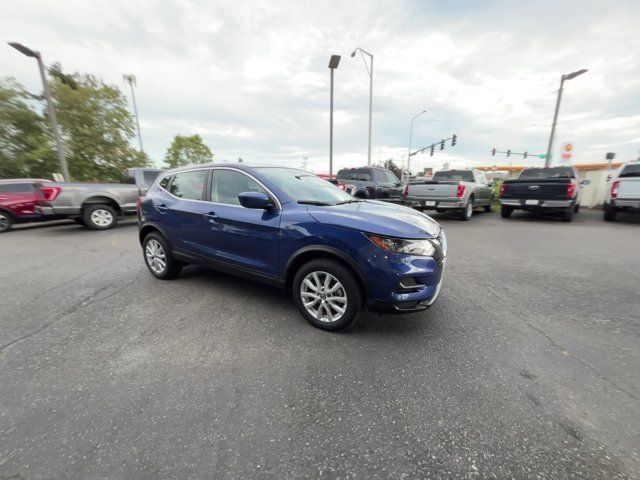 2022 Nissan Rogue Sport S