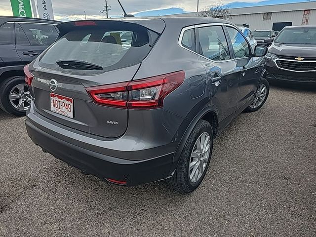 2022 Nissan Rogue Sport S