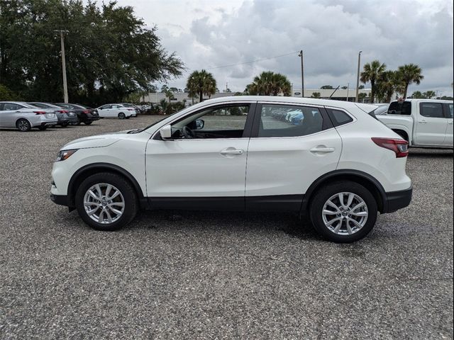 2022 Nissan Rogue Sport S