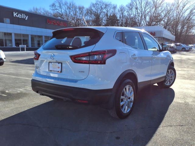 2022 Nissan Rogue Sport S