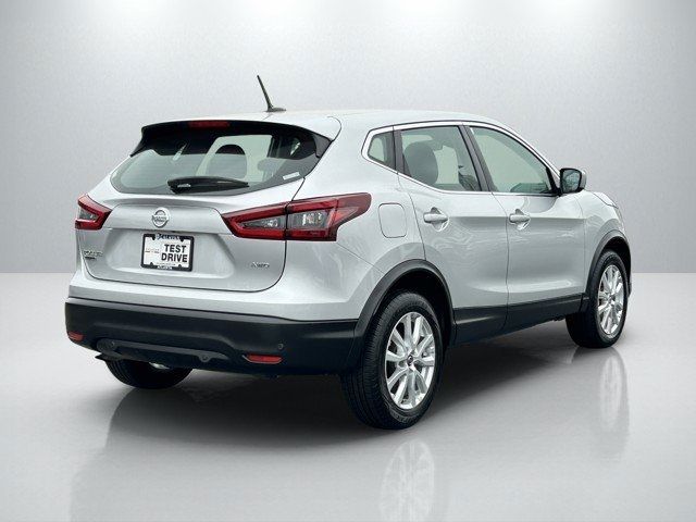 2022 Nissan Rogue Sport S