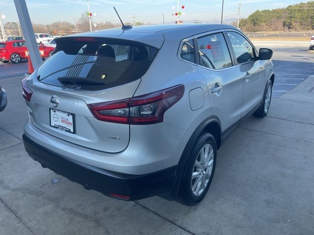 2022 Nissan Rogue Sport S