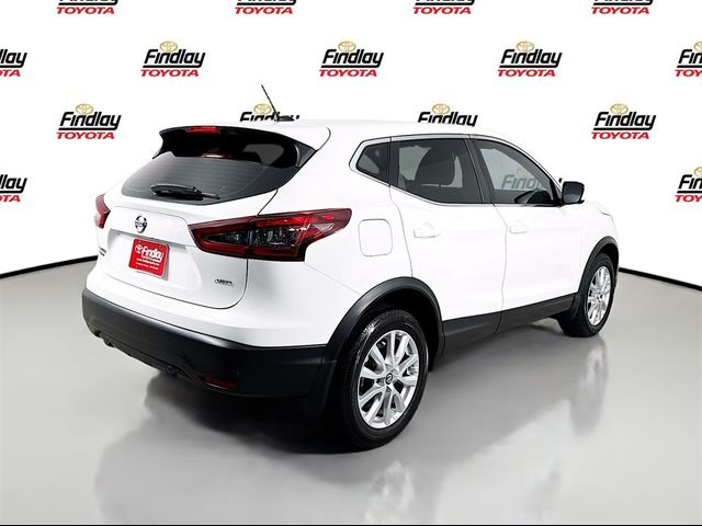 2022 Nissan Rogue Sport S