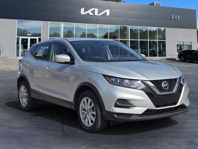 2022 Nissan Rogue Sport S