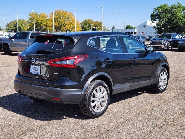 2022 Nissan Rogue Sport S