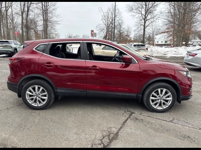 2022 Nissan Rogue Sport S