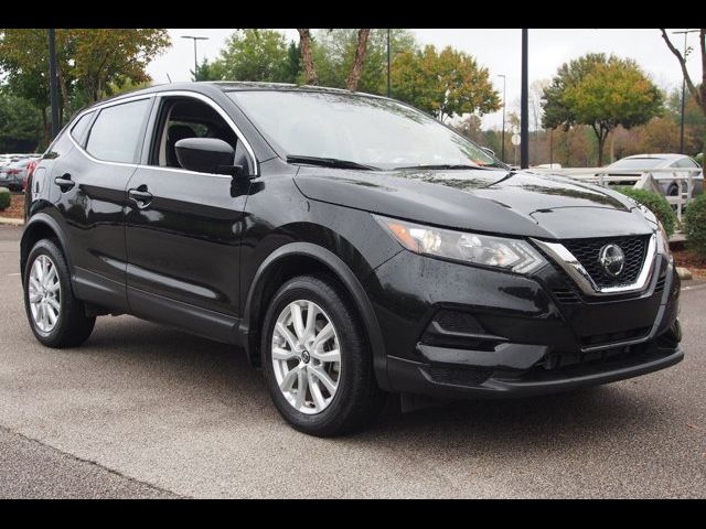 2022 Nissan Rogue Sport S