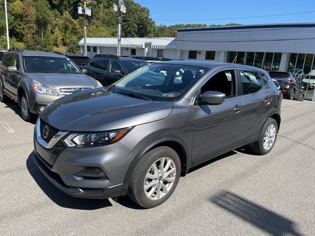 2022 Nissan Rogue Sport S