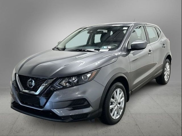 2022 Nissan Rogue Sport S