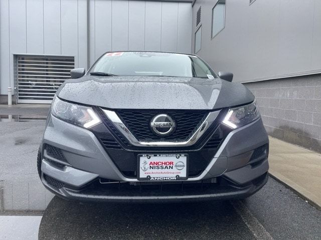 2022 Nissan Rogue Sport S